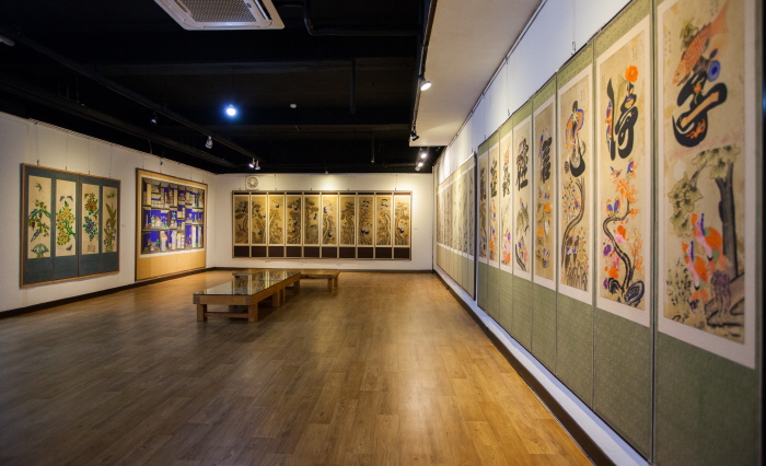 嘉会民画博物馆(가회민화박물관)