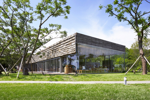 悦诗风吟济州店<br />(이니스프리 제주하우스) 悦诗风吟济州店<br />(이니스프리 제주하우스)