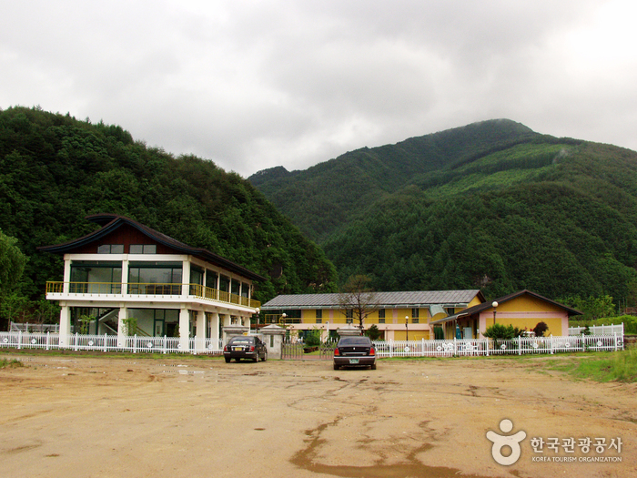 旌善阿里郎传授馆(정선아리랑 전수관)