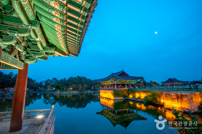 慶州東宮與月池(경주 동궁과 월지)