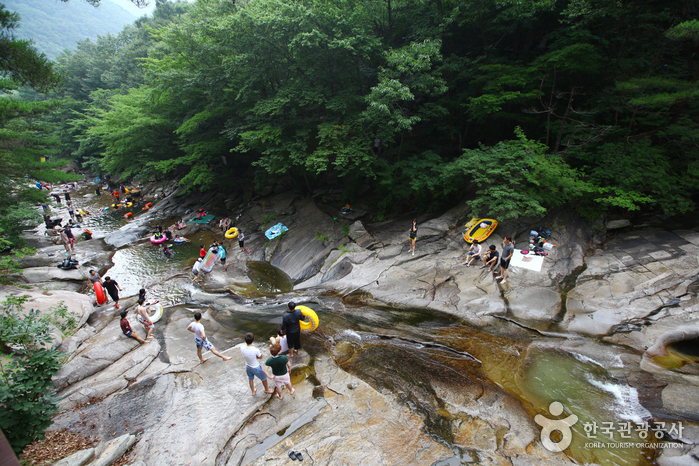 Hobaksogyegok Valley (호박소계곡) Hobaksogyegok Valley (호박소계곡)