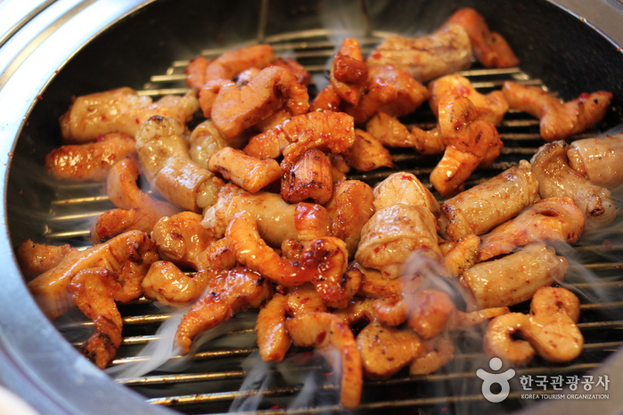 Yangmiok (양미옥) Yangmiok (양미옥)