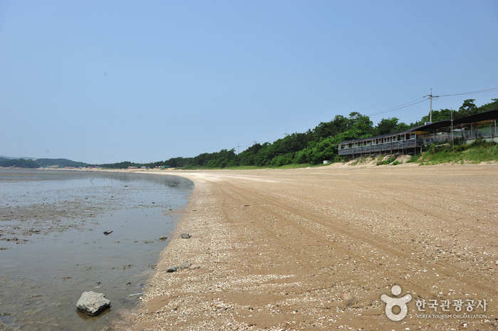 Yongyudo Island (용유도) Yongyudo Island (용유도)