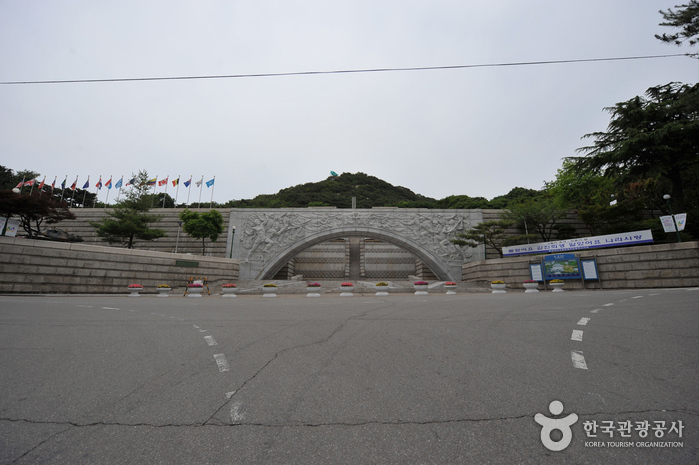 The Memorial Hall for Incheon Landing Operation (인천상륙작전기념관) The Memorial Hall for Incheon Landing Operation (인천상륙작전기념관)