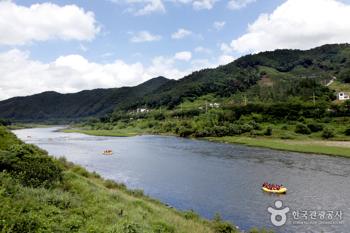 Amnok Resort (압록유원지)