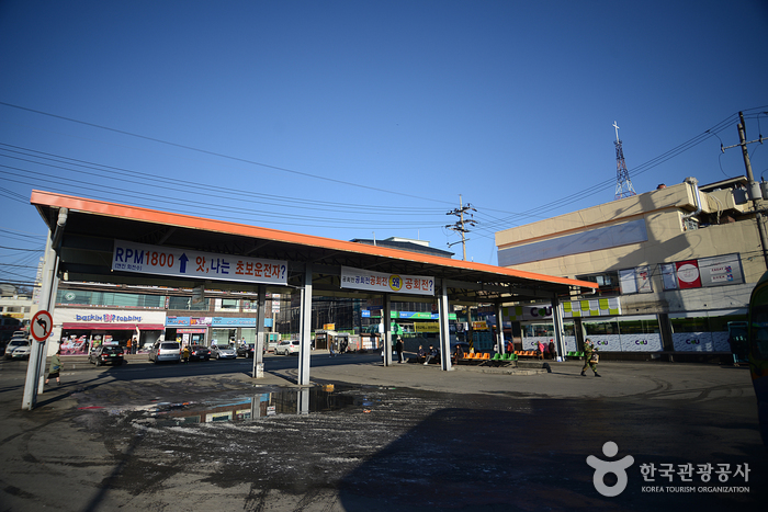 Terminal des bus interurbains de Munsan