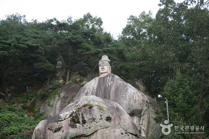 안동 이천동 마애여래입상
