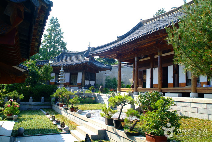 장전미술관 (구, 남진미술관)