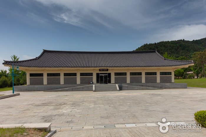 의암류인석기념관