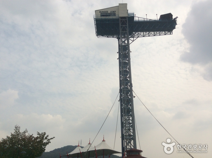 Parque de Puentismo Yuldong (율동공원번지점프)